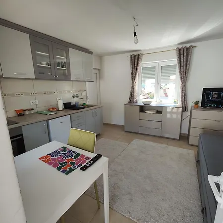 Apartman Lala