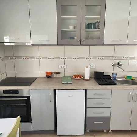Apartman Lala * Nova Varos